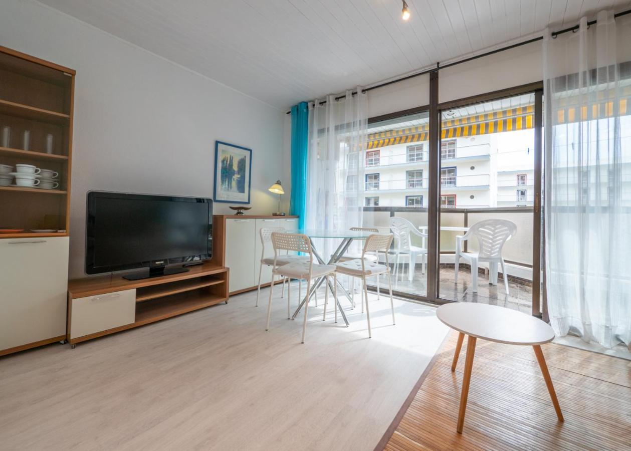 Homeholidaysrentals Brizna Malgrat de Mar Bagian luar foto