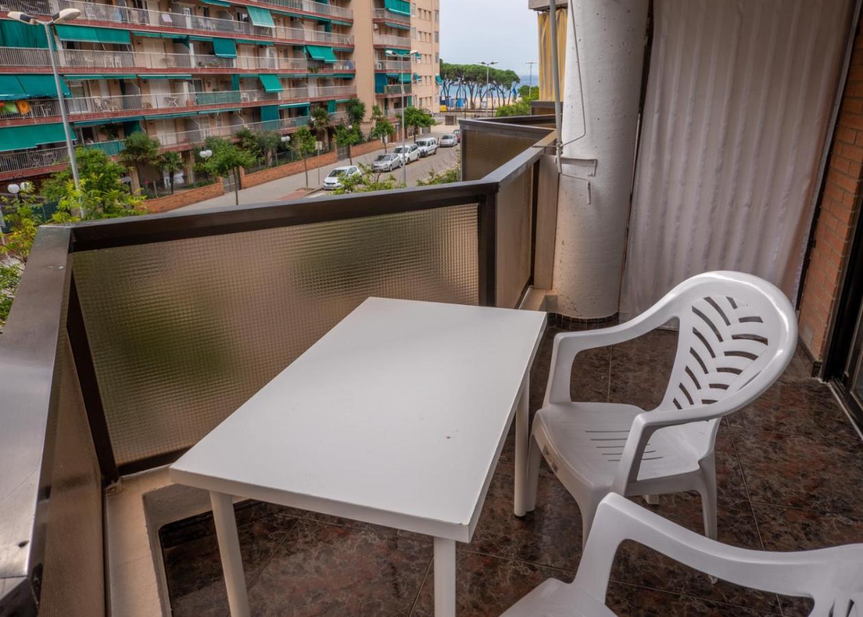 Homeholidaysrentals Brizna Malgrat de Mar Bagian luar foto