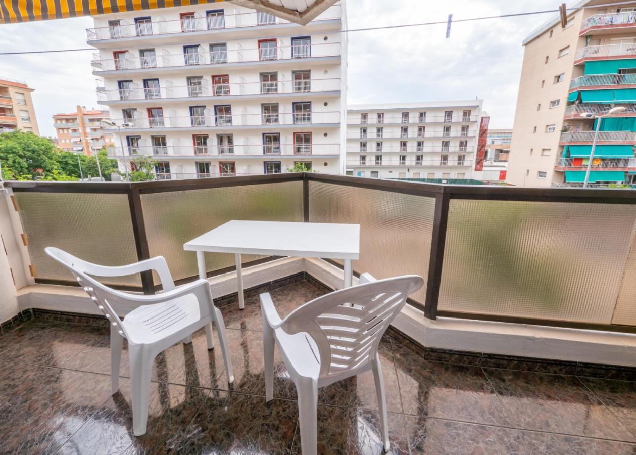 Homeholidaysrentals Brizna Malgrat de Mar Bagian luar foto