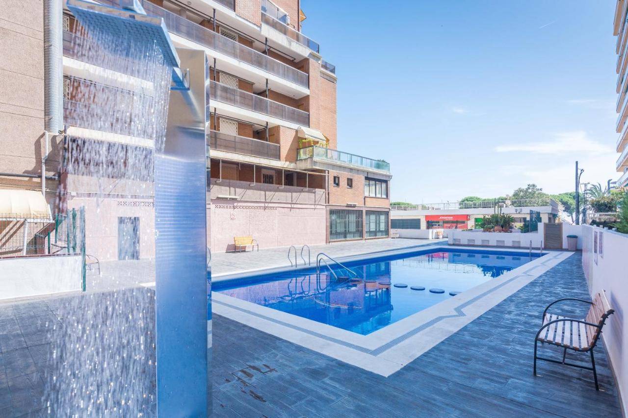 Homeholidaysrentals Brizna Malgrat de Mar Bagian luar foto